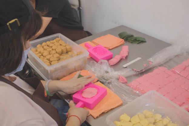 Image 4 Ang Ku Kueh